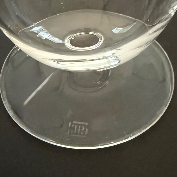 Riedel Vinum Single Malt Whisky Glasses Set of 2 - Picture 3 of 5